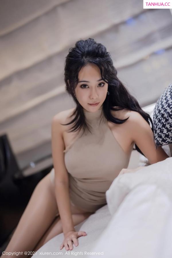 刘艺蕾  小姐姐蓝夏Akasha 轻透服饰凹凸动人第16张图片